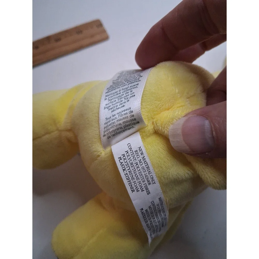 Carters Child of Mine Plush Yellow Orange Giraffe Baby Toy Wind Up Musical 2015